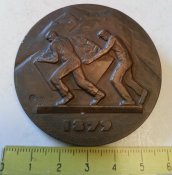 настольная медаль Чиатура 100 лет