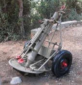582px-Mortar-120mm-beyt-hatotchan-2-1.jpg