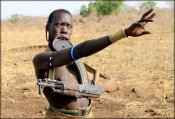 yuzhnaya_efiopiya_mursi1_25.jpg