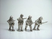 Italian Army Rifles Advancing.jpg