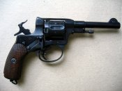 Наган царь 1915г-002.jpg