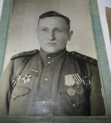 2 фото братьев участников ВОВ депутат, орденоносеци, медалисты