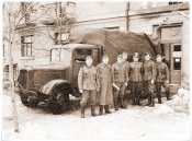 1942 г. Мелитополь. работники нем комендатуры.jpg