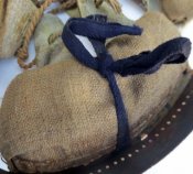 burlap-pocket-380x345.jpg