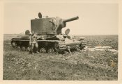Ostfront Panzer Tank Beutepanzer.jpg