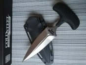 Нож с фиксированным клинком от компании Cold Steel. Модель Safe Maker I (12DBST). Оригинал.