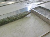 Бронзовое тесло шикарного размера.