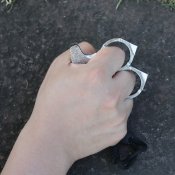 кастет стеклобой двупальцевый