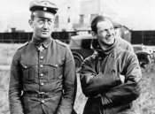 Fokker Anthony en Werner Vos.jpg