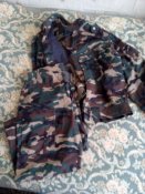 армейский кастюм.