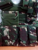 Новый чехол - разгрузка бронежилета с подсумками