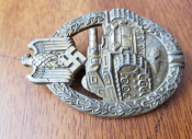 Знак за танковую атаку в бронзе домашнего сохрана. Цену снизил!