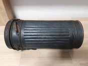 Противогазный бак Люфтваффе, подписной