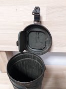 Противогазный бак Люфтваффе, подписной