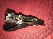 Лот 6 : :Коллаж с ммг пистолета Browning 1910 года.