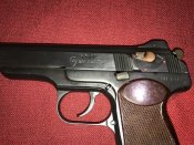 Лот 8 :Коллаж с ммг автоматического пистолета Стечкина(АПС) 1958 года.
