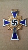 Материнский крест