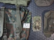 (Лот№32) 5 предметов:Простыня,подсумок гранатный и магазинный,чехол фляги,сухарка BW (С 1й гривны )