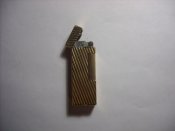 .Зажигалка бензиновая Dunhill Rollalite