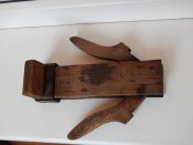 Stiefelknecht - приспособа для снятия сапог