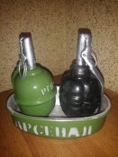 Сувенирный набор "Гранаты"