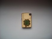 Зажигалка бензиновая Zippo Shamrock
