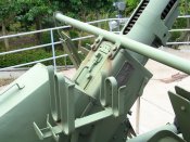 40mm_bofors_75_of_90.jpg