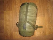 Лот №А2527 Контрактный военный английский спальный мешок (оригинал) р.L + компрессионный мешок
