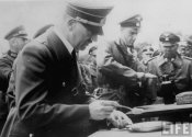 Hitler obed.jpg