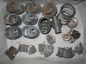 Части и фурнитура для немецких противогазов.