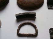 8 предметов с немецких позиций .