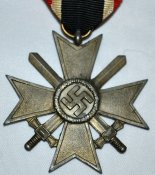 Крест "За военные заслуги",КВК с мечами
