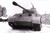 Nemetskiy-sredniy-tank-Pzkpfw-V-Pantera-4.jpg