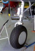 19B25MitchellNosewheel.jpg