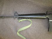 Макет штурмової гвитівкі Colt M16A1 з магазином ємністю 30 патронів.