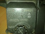 21102010272.jpg