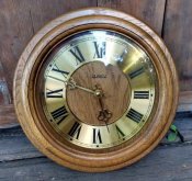 Holz Wanduhr Немецкие дубовые кабинетные часы.