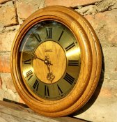 Holz Wanduhr Немецкие дубовые кабинетные часы.