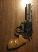 Револьвер под патрон флобера Сафари РФ-441