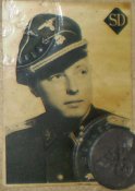 Аусвайс 33.Waffen-Grenadier-Division der SS "Charlemagne"№6