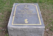 АГАРКОВ Дм.Тих  надгробие Мемор-л P1011639.jpg
