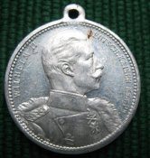 2703747268_1.jpg