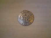 Значок мыпомагаем.JPG