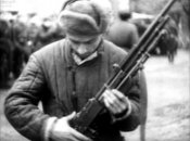 post-1158921226 пулемёт у паренька - московского ополченца.jpg