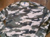 Divided камуфляж  толстовка +футболка 56 разм.