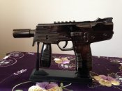 Пистолет-Зажигалка газовая.