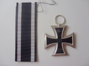 1_650_Zhelezniy_krest_2-go_klassa_1914_Kleymo_Y_Art21_10573710.jpg