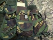 Розгрузка в DPM британської армії  DPM вир Arktis