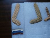 Орнаменты на головные уборы и армейскую форму .