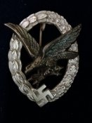 Квалификационный нагрудный знак «Стрелок и бортрадист»